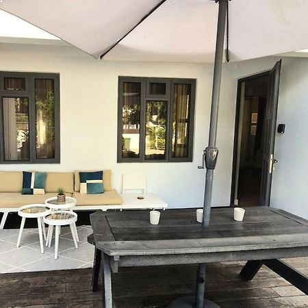 Sweet Beach Apt-Pool, Terrace, Ground Floor, Few Steps From Beach! Flic en Flac Exterior photo
